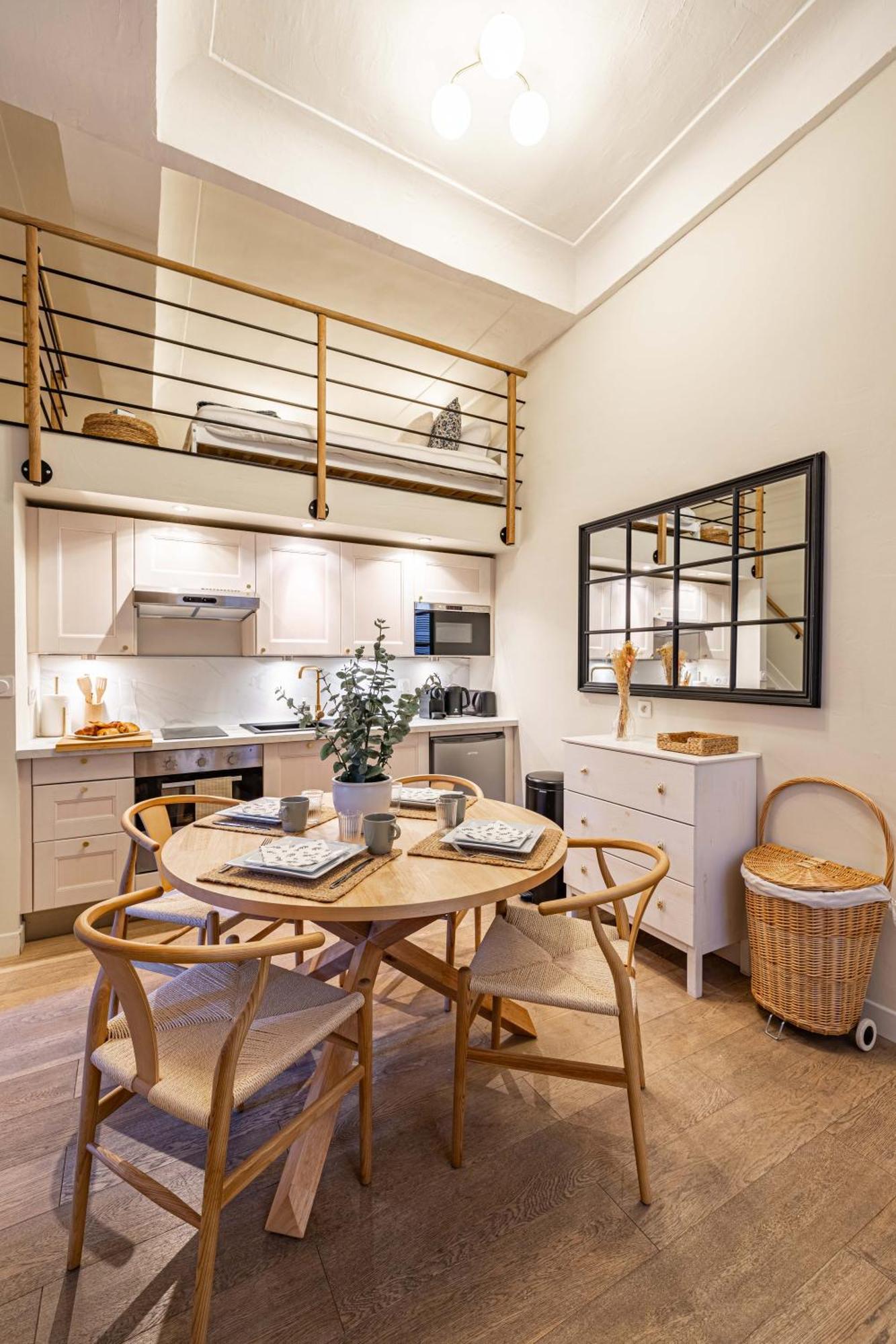 New!Chic Oasis Apt, Heart Of Nice, Family Friendly, Walking To The Beach! Exterior photo
